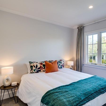 Gem On Gillean - Havelock North Holiday Home Екстер'єр фото