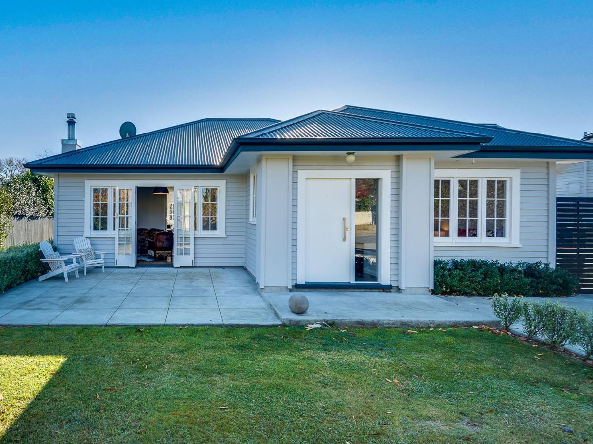 Gem On Gillean - Havelock North Holiday Home Екстер'єр фото