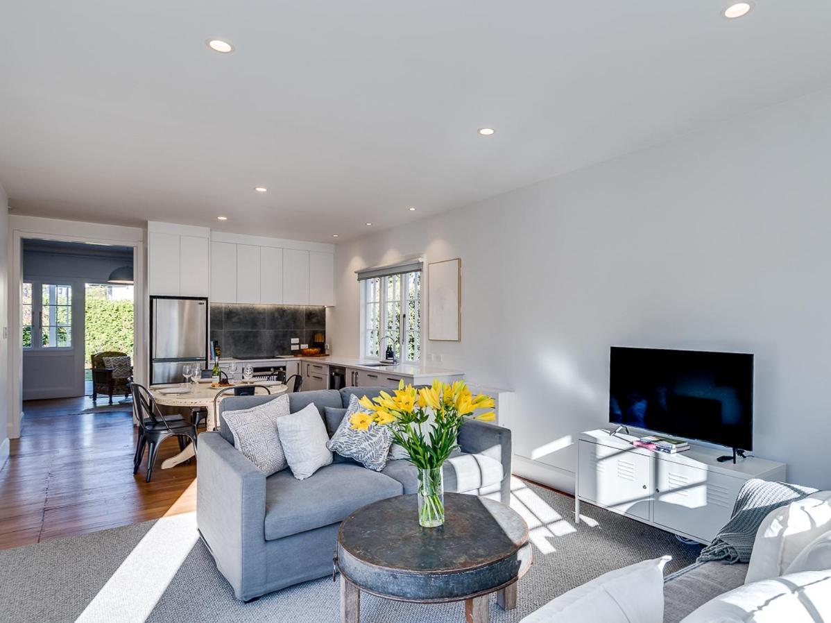 Gem On Gillean - Havelock North Holiday Home Екстер'єр фото