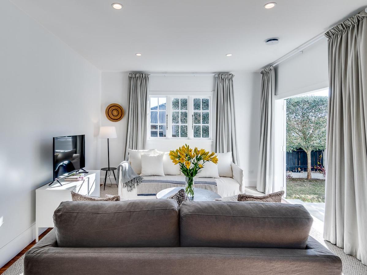 Gem On Gillean - Havelock North Holiday Home Екстер'єр фото