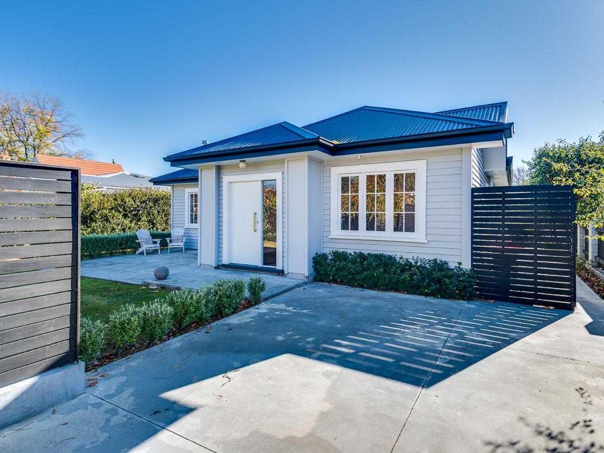 Gem On Gillean - Havelock North Holiday Home Екстер'єр фото